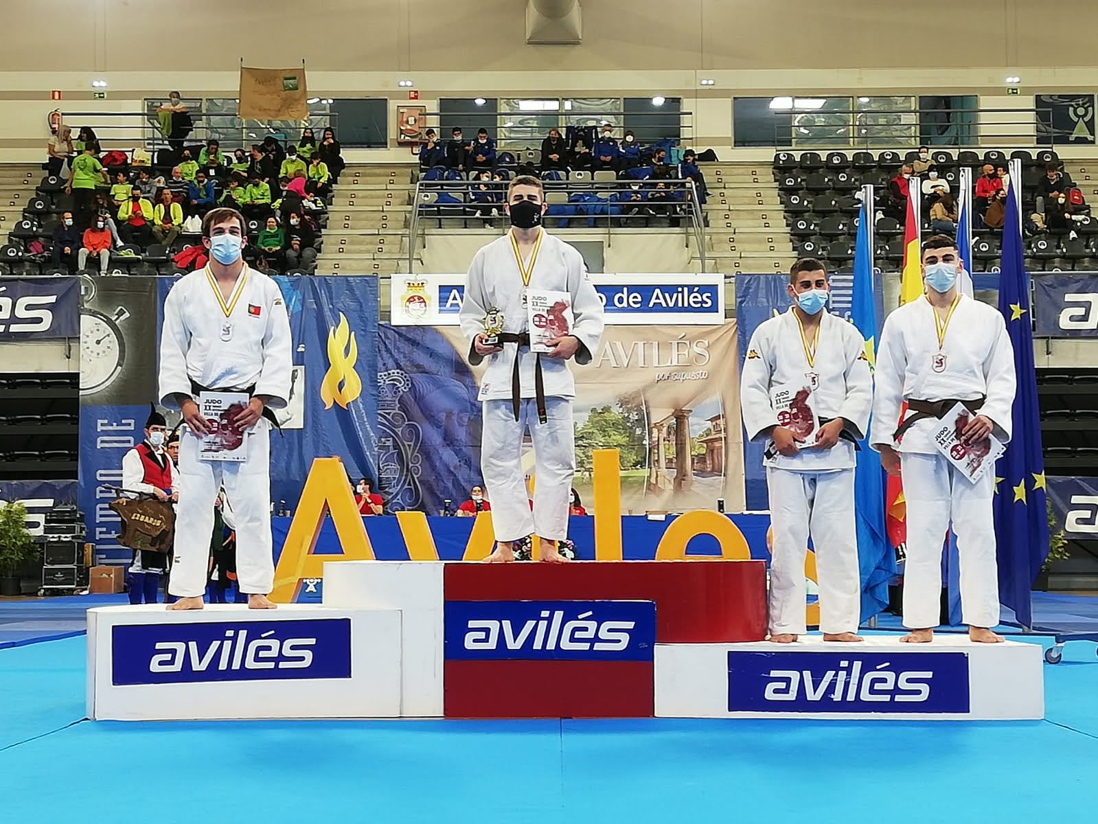 5 MEDALLAS EN LA COPA DE ESPAÑA INFANTIL Y CADETE VILLA DE AVILES - 30-10-21